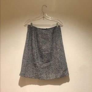 Caslon Women’s wool pencil skirt. Size Petite 8
